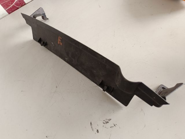 bontott FORD FUSION Alsó Hűtő Légterelő