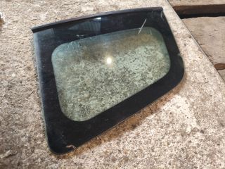 bontott FORD FUSION Bal C Oszlop Oldalablak Üveg