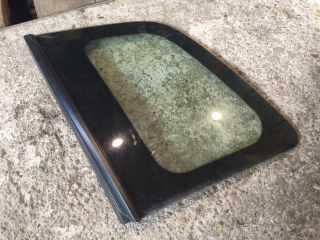 bontott FORD FUSION Bal C Oszlop Oldalablak Üveg