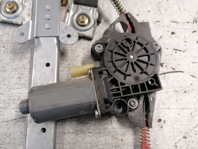 bontott FORD FUSION Bal első Ablakemelő Szerkezet (Elektromos)