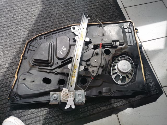 bontott FORD FUSION Bal első Ablakemelő Szerkezet (Elektromos)