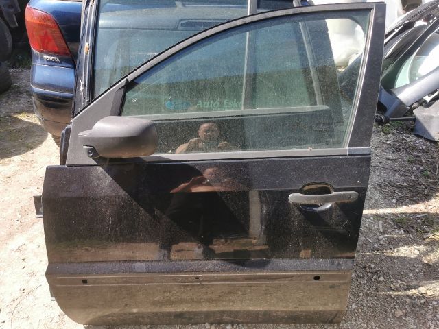 bontott FORD FUSION Bal első Ajtó (Részeivel)