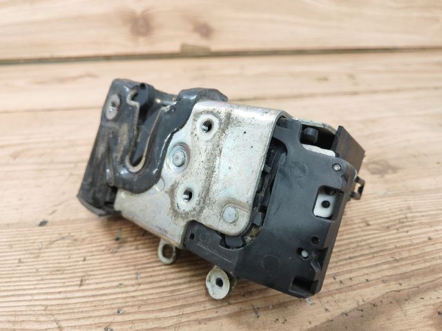 bontott FORD FUSION Bal első Ajtózár