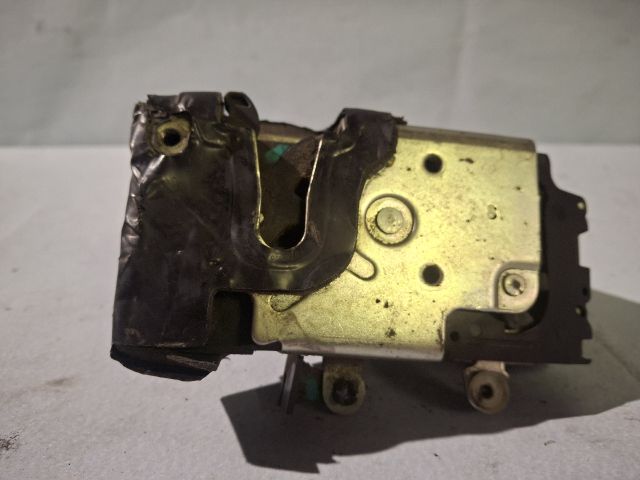 bontott FORD FUSION Bal első Ajtózár