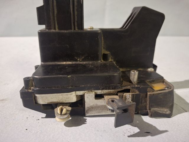 bontott FORD FUSION Bal első Ajtózár