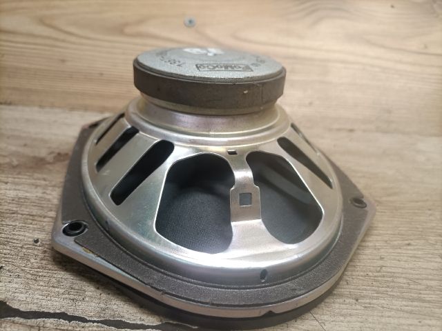 bontott FORD FUSION Bal első Hangszóró