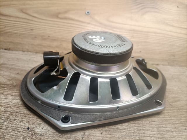 bontott FORD FUSION Bal első Hangszóró