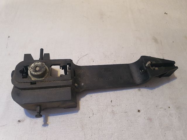 bontott FORD FUSION Bal első Külső Kilincsfészek