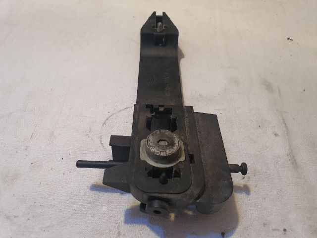 bontott FORD FUSION Bal első Külső Kilincsfészek