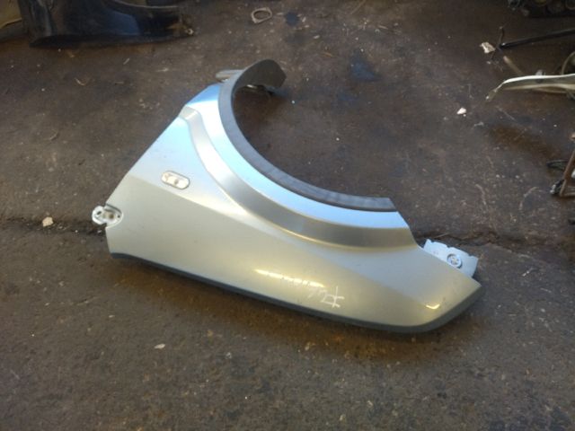 bontott FORD FUSION Bal első Sárvédő