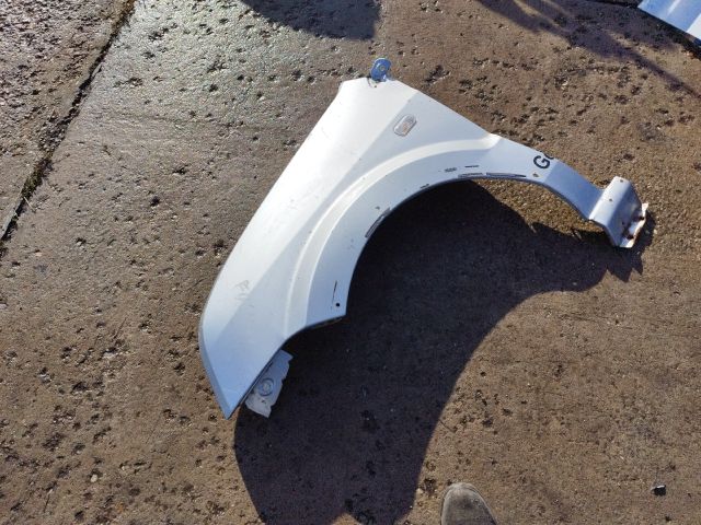 bontott FORD FUSION Bal első Sárvédő