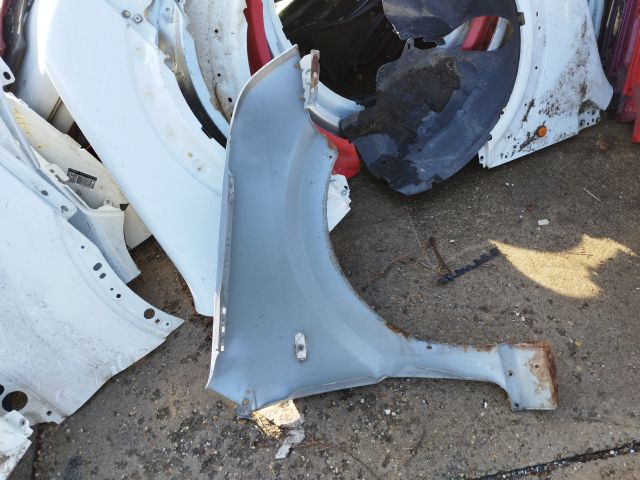 bontott FORD FUSION Bal első Sárvédő