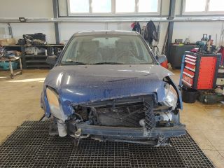 bontott FORD FUSION Bal első Vízlehúzó Gumicsík