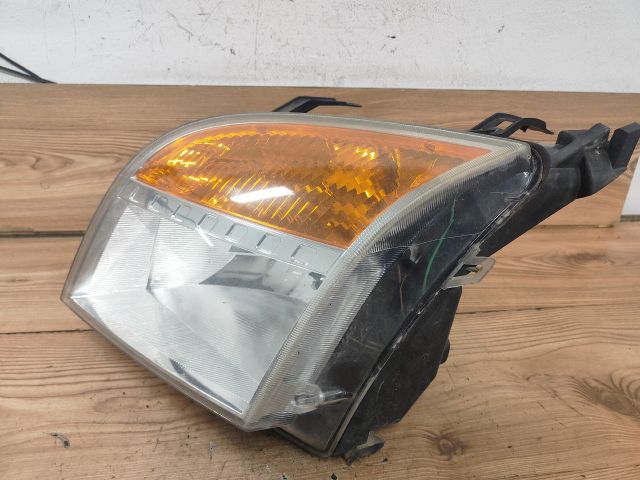 bontott FORD FUSION Bal Fényszóró