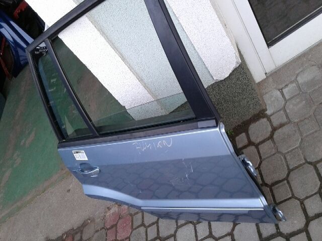 bontott FORD FUSION Bal hátsó Ajtó (Részeivel)