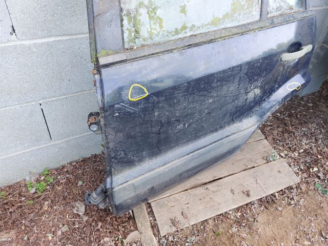 bontott FORD FUSION Bal hátsó Ajtó (Részeivel)