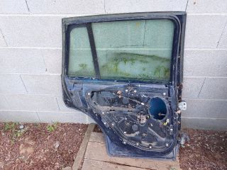 bontott FORD FUSION Bal hátsó Ajtó (Részeivel)