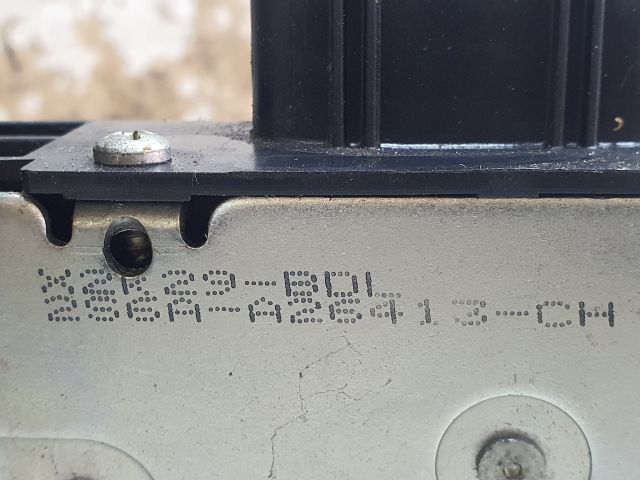 bontott FORD FUSION Bal hátsó Ajtózár