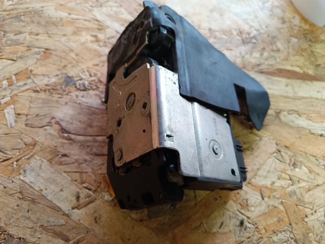 bontott FORD FUSION Bal hátsó Ajtózár