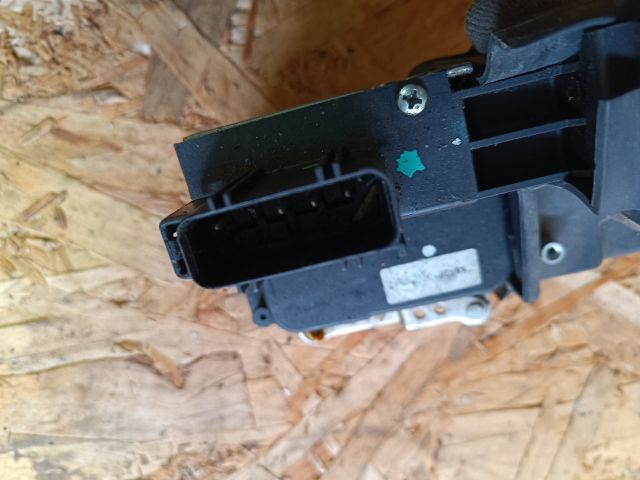 bontott FORD FUSION Bal hátsó Ajtózár