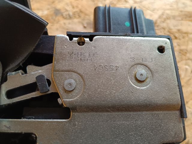 bontott FORD FUSION Bal hátsó Ajtózár