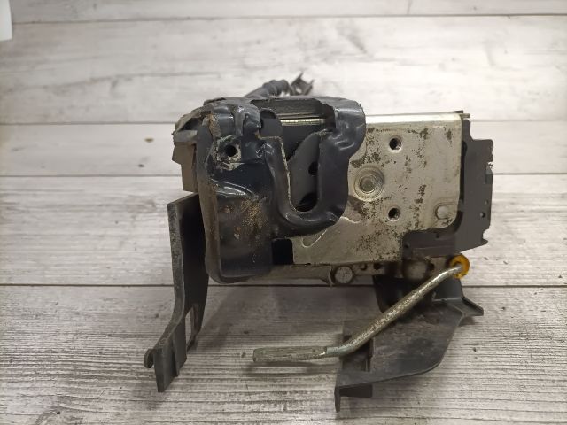 bontott FORD FUSION Bal hátsó Ajtózár