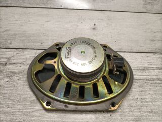 bontott FORD FUSION Bal hátsó Hangszóró