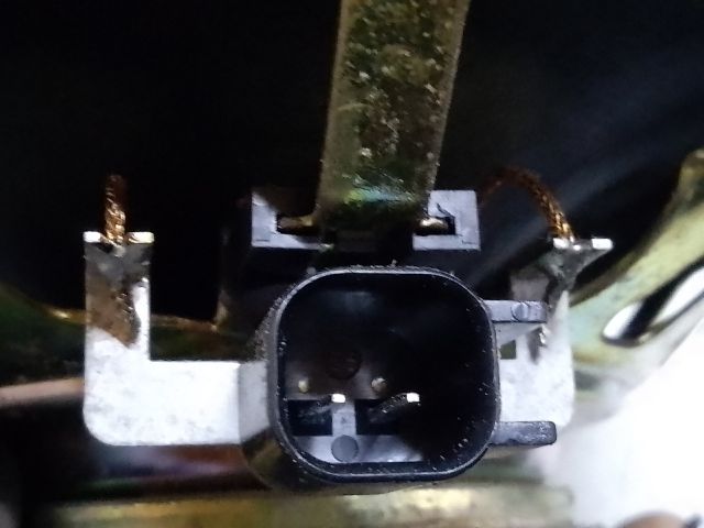 bontott FORD FUSION Bal hátsó Hangszóró