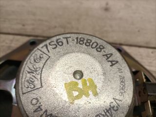 bontott FORD FUSION Bal hátsó Hangszóró