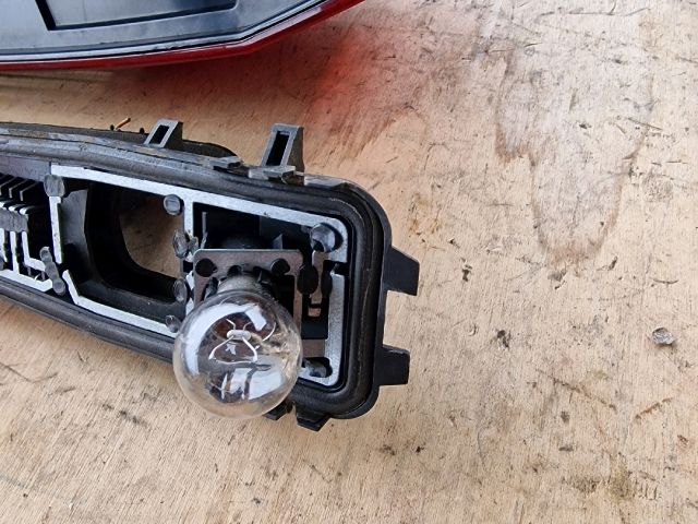 bontott FORD FUSION Bal Hátsó Lámpa