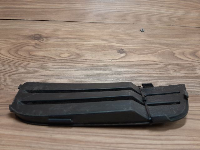 bontott FORD FUSION Bal Ködlámpa Rács