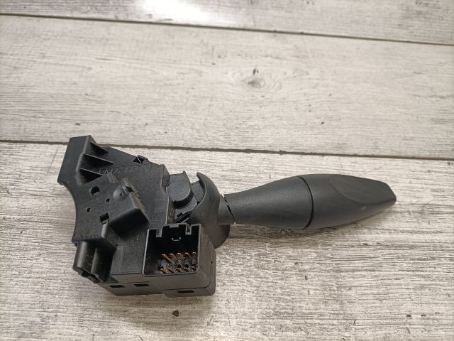 bontott FORD FUSION Bal Kormánykapcsoló Irányjelző