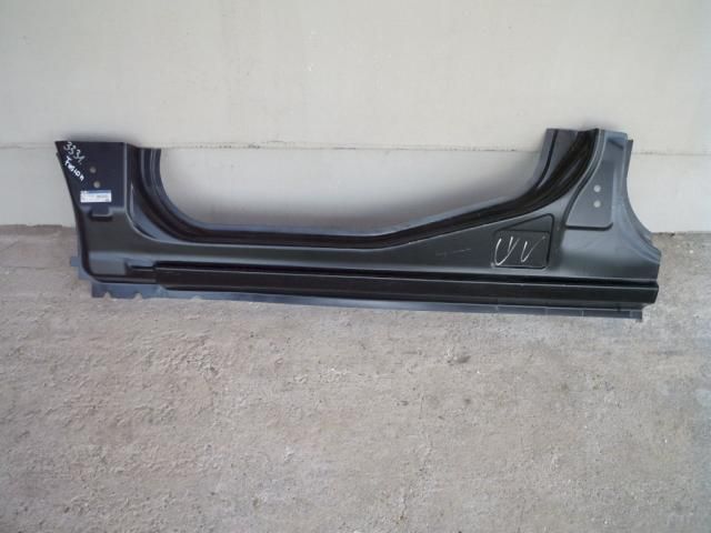 bontott FORD FUSION Bal Küszöb