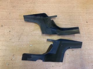 bontott FORD FUSION Bal Levélrács Záróvég