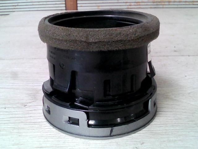 bontott FORD FUSION Bal Szellőző