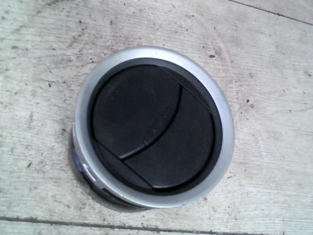 bontott FORD FUSION Bal Szellőző