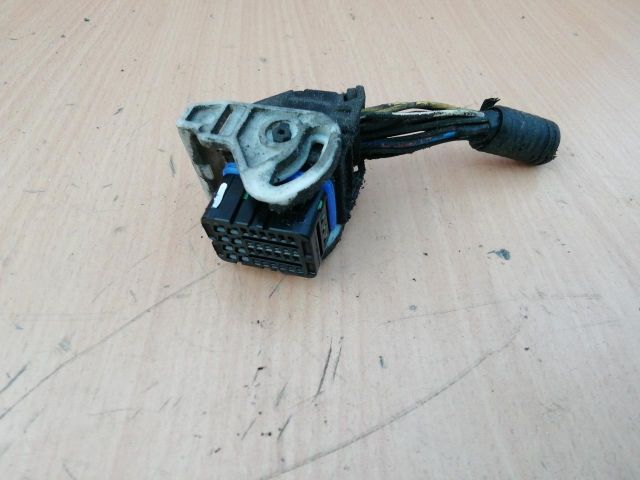 bontott FORD FUSION Csatlakozó