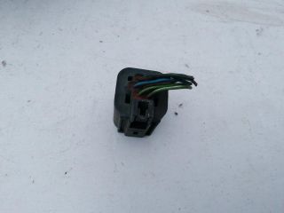 bontott FORD FUSION Csatlakozó