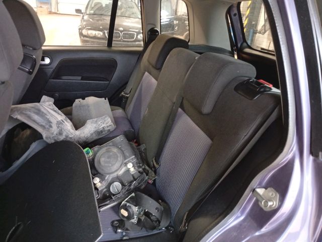 bontott FORD FUSION Csomagtér Kárpit