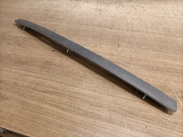 bontott FORD FUSION Csomagtérajtó Díszléc