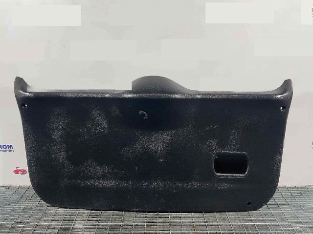 bontott FORD FUSION Csomagtérajtó Kárpit