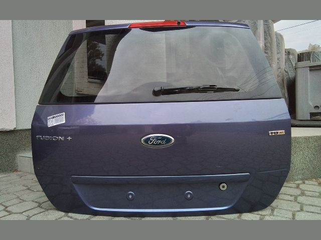 bontott FORD FUSION Csomagtérajtó (Részeivel)