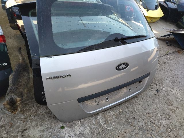 bontott FORD FUSION Csomagtérajtó (Üres lemez)