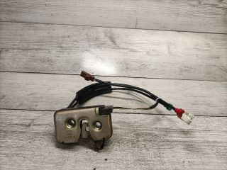 bontott FORD FUSION Csomagtérajtó Zárszerkezet