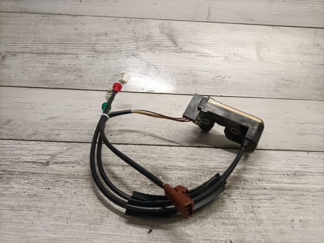 bontott FORD FUSION Csomagtérajtó Zárszerkezet