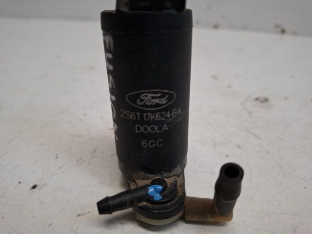 bontott FORD FUSION Első Ablakmosó Szivattyú