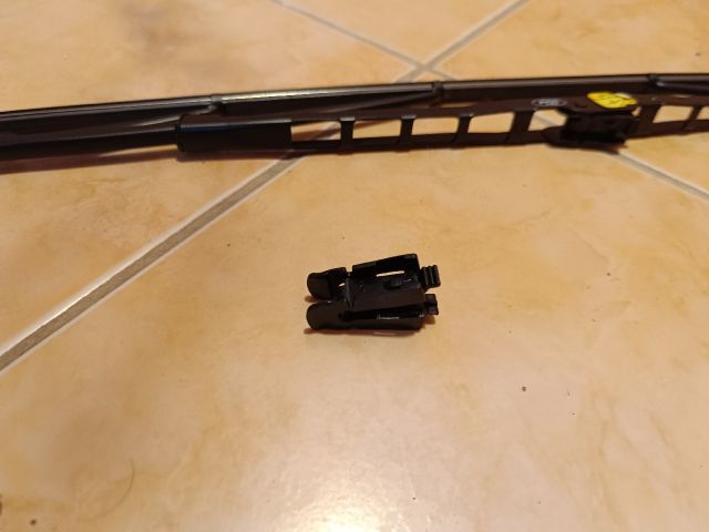 bontott FORD FUSION Első Ablaktörlő Lapát Pár