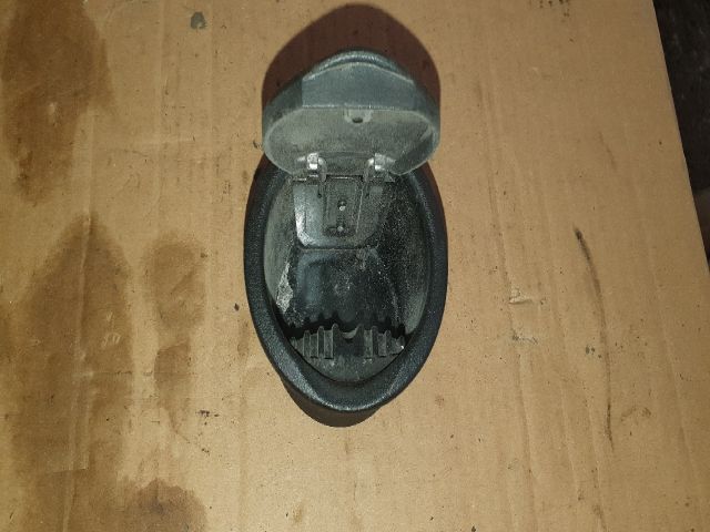 bontott FORD FUSION Első Hamutartó