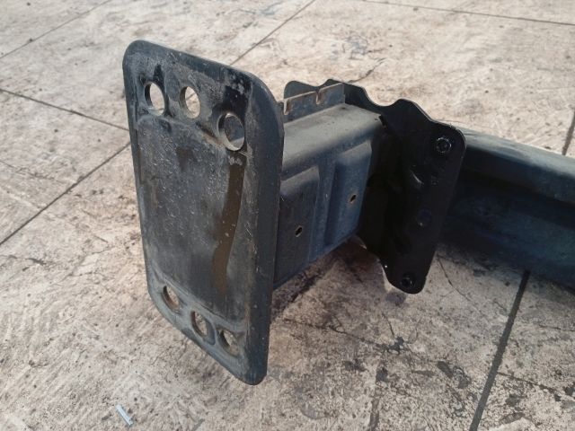 bontott FORD FUSION Első Lökhárító Merevítő (Fém)