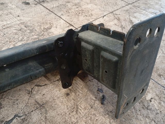 bontott FORD FUSION Első Lökhárító Merevítő (Fém)